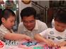 書記鎮(zhèn)長與娃娃共慶“六一”