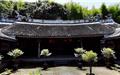 伯溫碑林全長258米  嵌入名家書法碑刻188塊  承載了書家們對先賢的崇敬之情