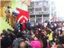 消防走進(jìn)幼兒園 小朋友參與演練逃生