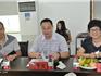 市工商聯(lián)到龍港商會指導(dǎo)非公經(jīng)濟人士理想信念教育活動