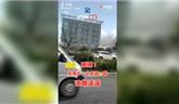 龍港一企業(yè)發(fā)生火災(zāi)！ 消防指戰(zhàn)員已趕赴現(xiàn)場(chǎng)處置